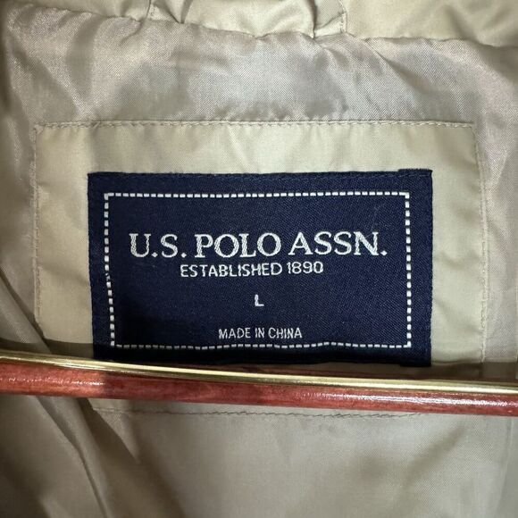 Vintage US Polo Assn Heavy Puffer Jacket Mens Large Beige Zip Button Close -Hood - Picture 9 of 13